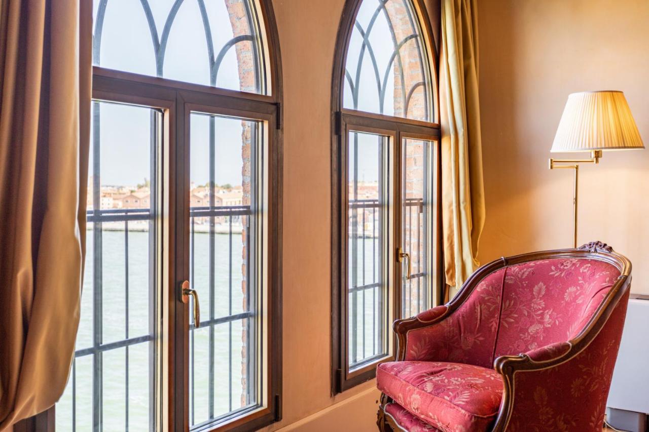 Molino Stucky Residence Suites II Venesia Bagian luar foto