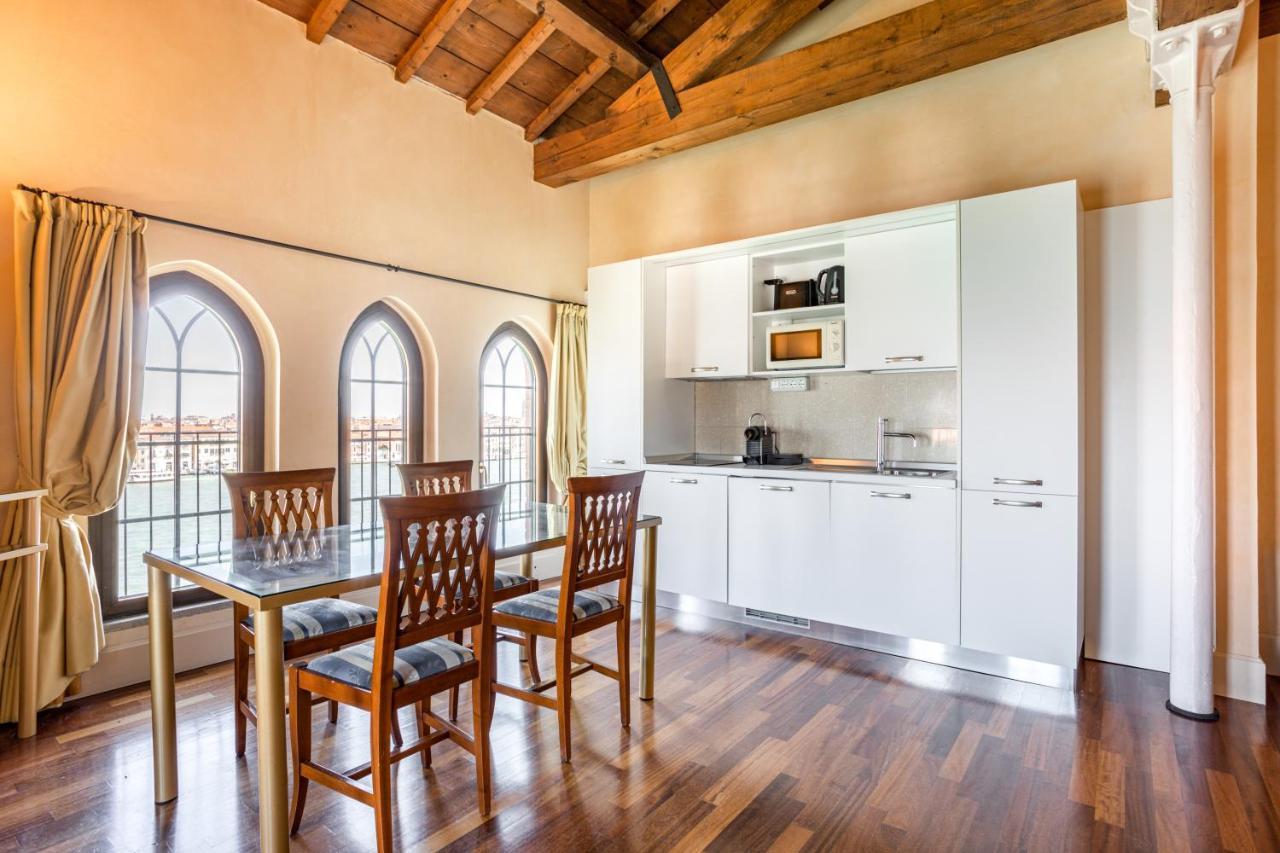 Molino Stucky Residence Suites II Venesia Bagian luar foto